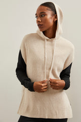 Pull sans manches avec capuche