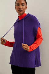Pull sans manches avec capuche