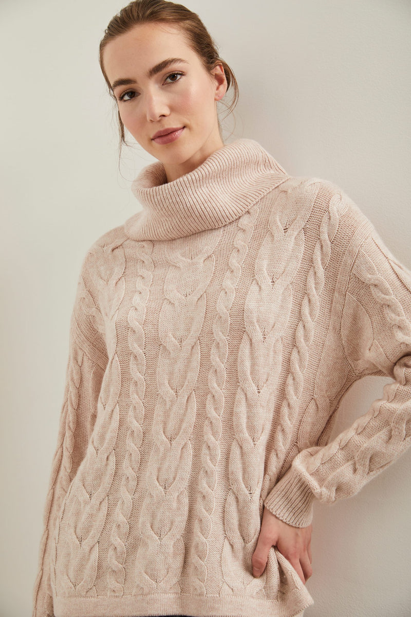 Cream deals knit turtleneck