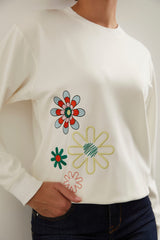 Sweatshirt with flower embroidery