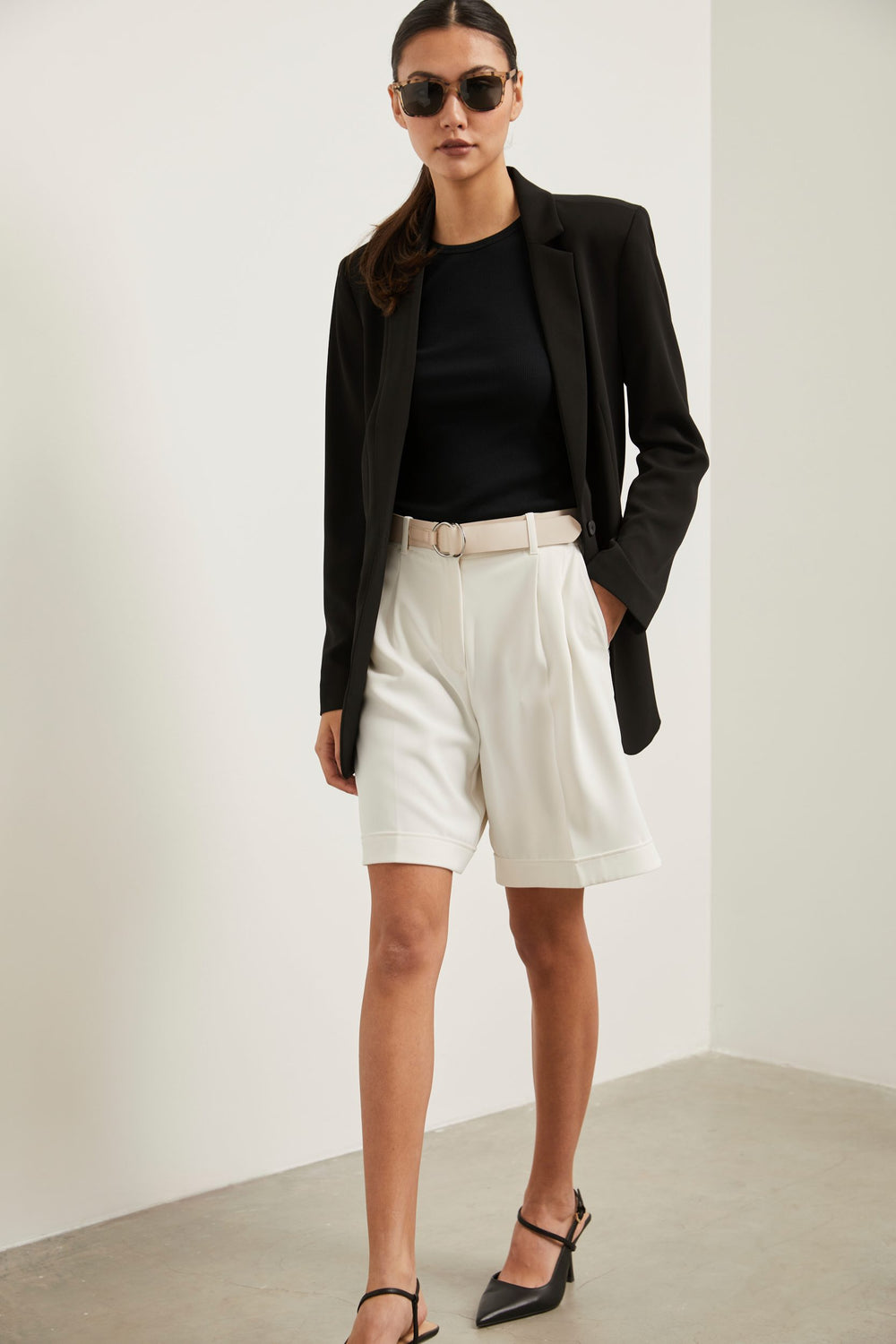 High waist short with pleats