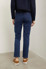 Jean droit coupe Vogue avec broderie