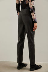 Pantalon taille haute en cuir végétalien