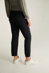 Sport Chic pant with elastic cuff
