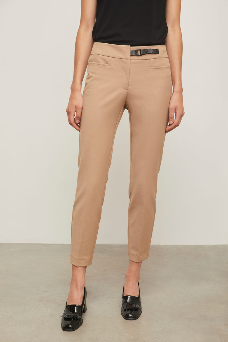 Urban fit pant with leather tabs