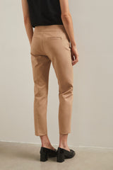 Pantalon Urbain avec attache en cuir