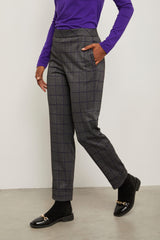 Pant with elastic waist