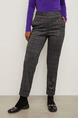 Pant with elastic waist