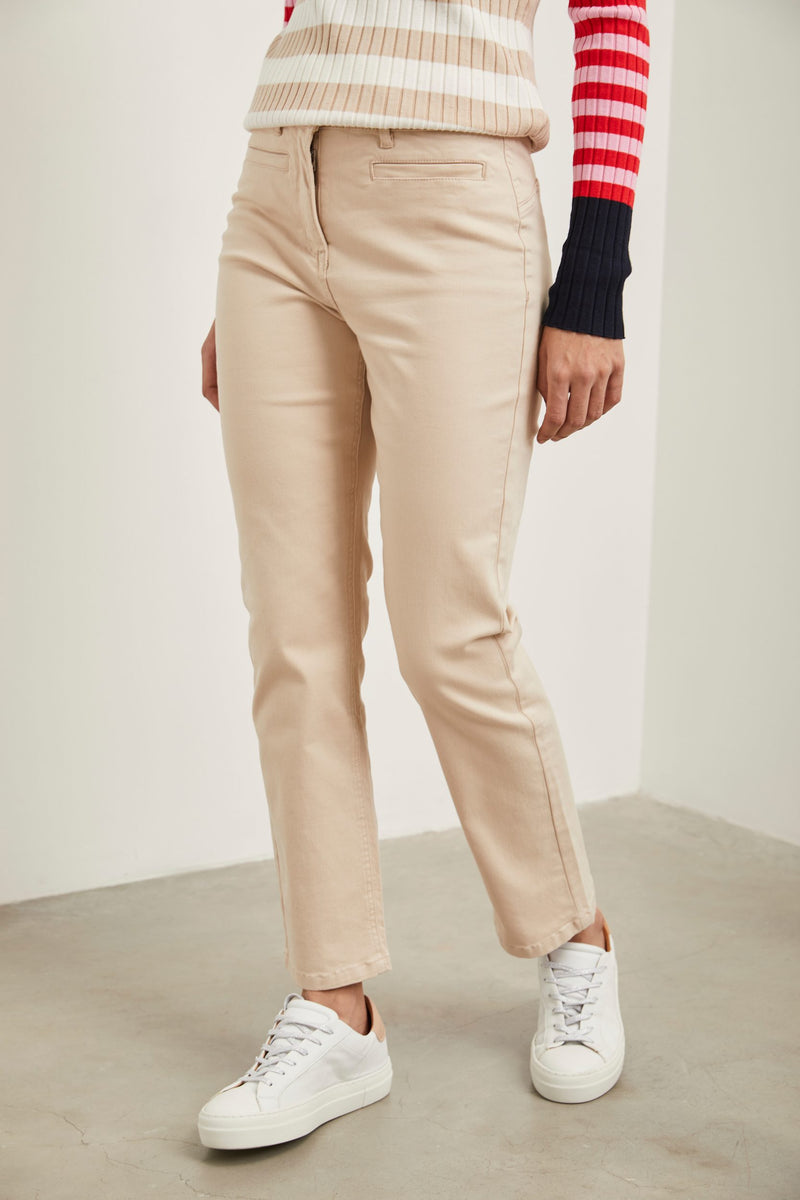 High waist crop pant with embellished button