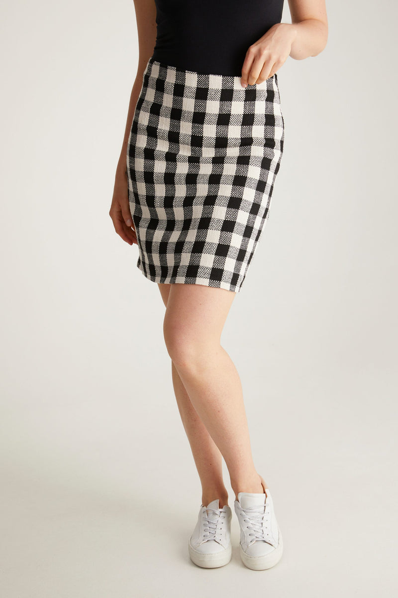 A line plaid skirt