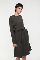 Robe oversize avec cordon de serrage