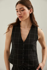 Windowpane sleeveless vest