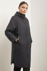 Oversized quilted coat
