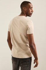 T-shirt essentiel col V