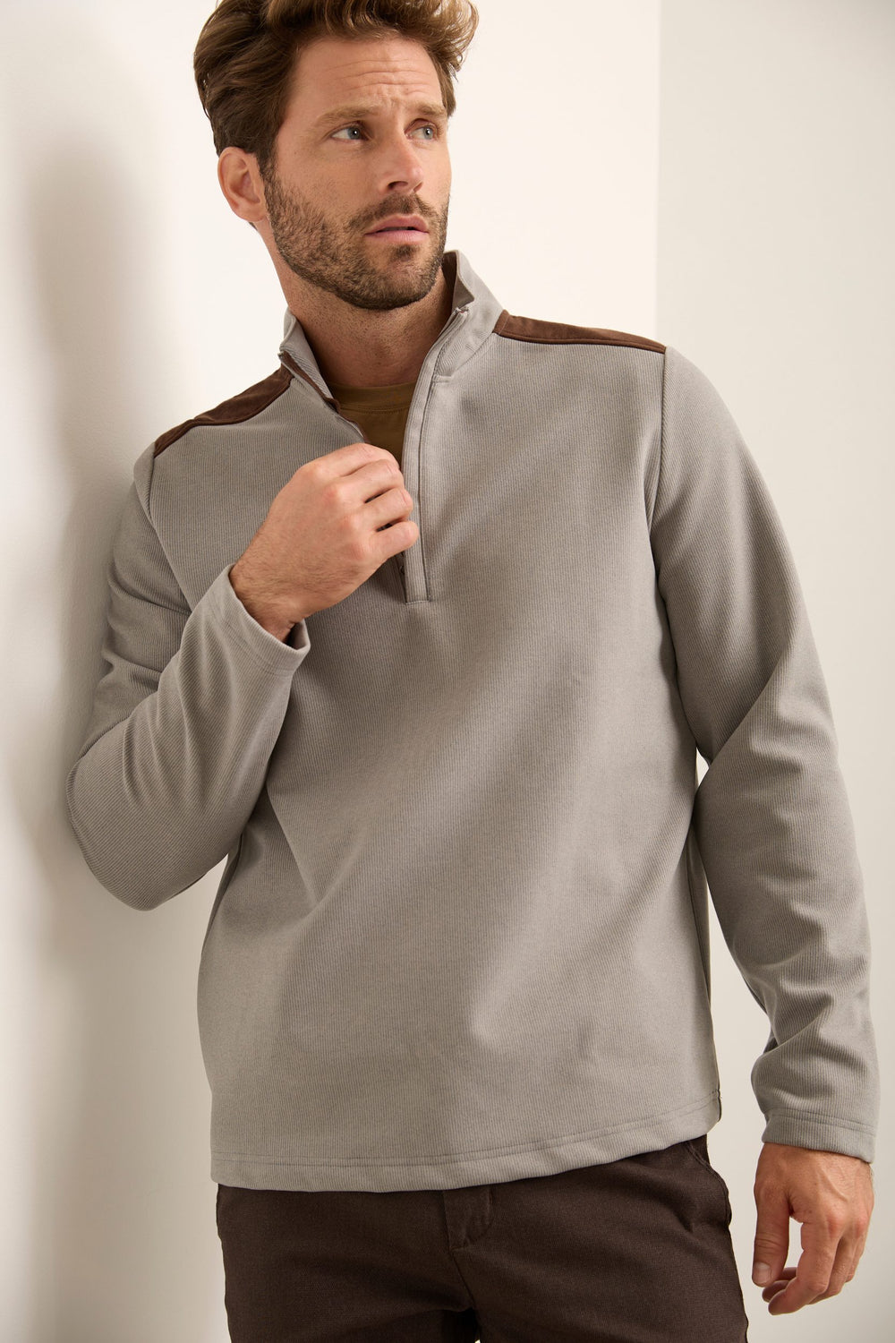 Chandail col montant à zip jersey effet rayures
