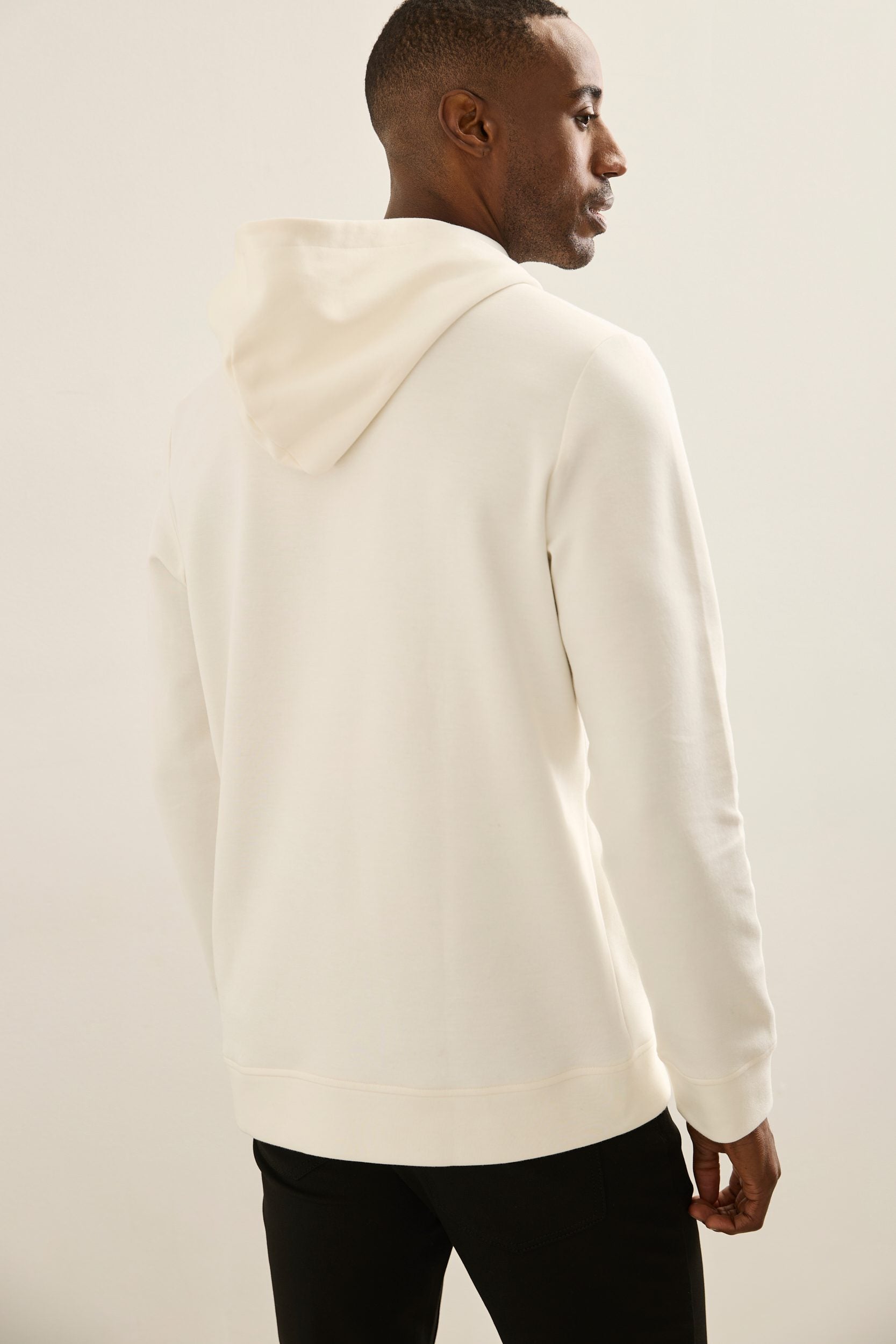 Chandail à capuche avec poche