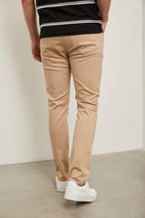 Pantalon slim texturé 5 poches